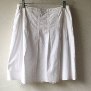 Ann Taylor Pleated White Knee-length Cotton Skirt 6 petite